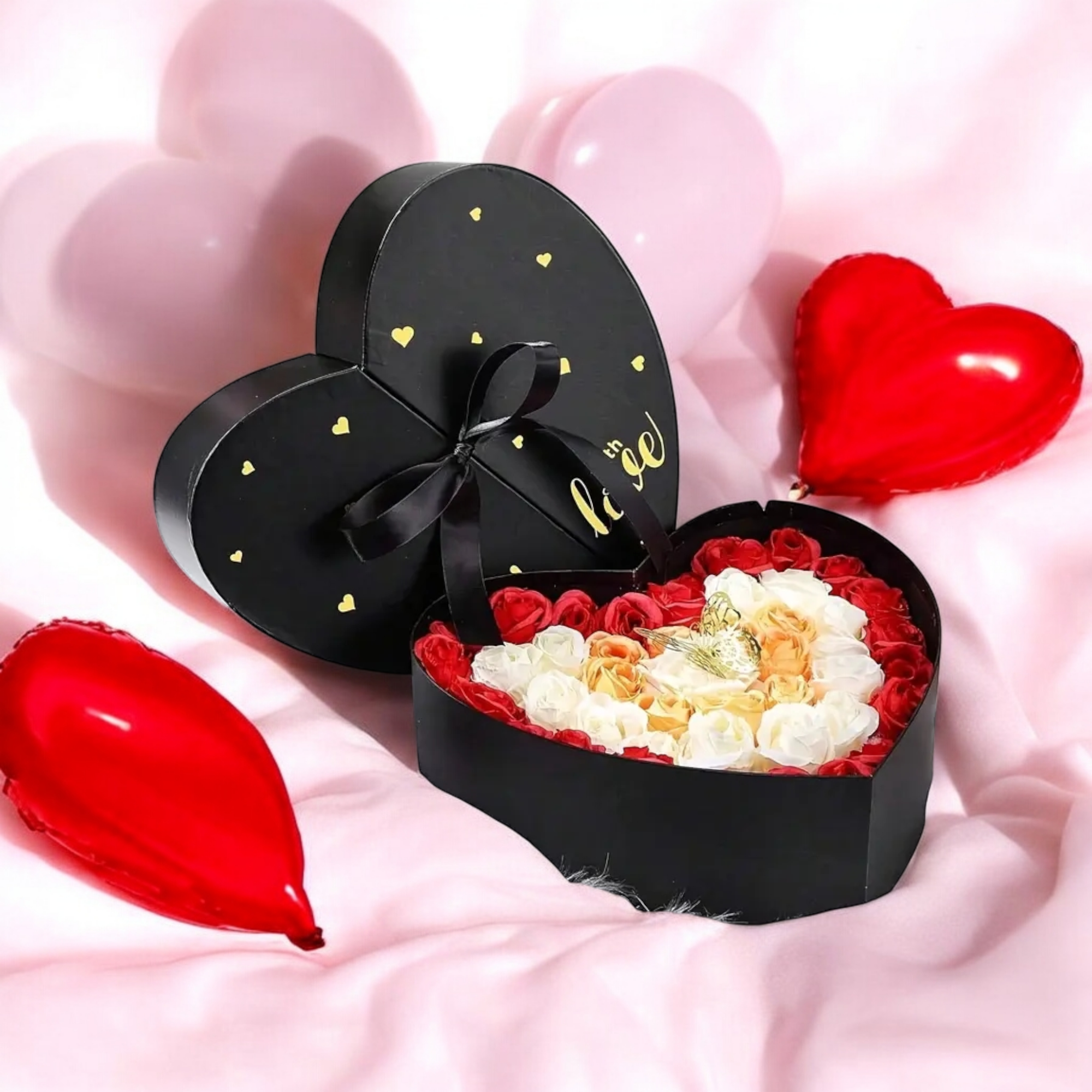 AlphaHeim Valentinstag personalisierte Heart Shape Geschenkbox inklusiv (Schokoladen, Rosen, Herz)